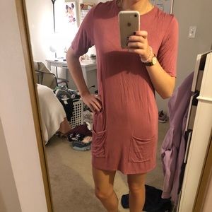 Comfy dress with pockets